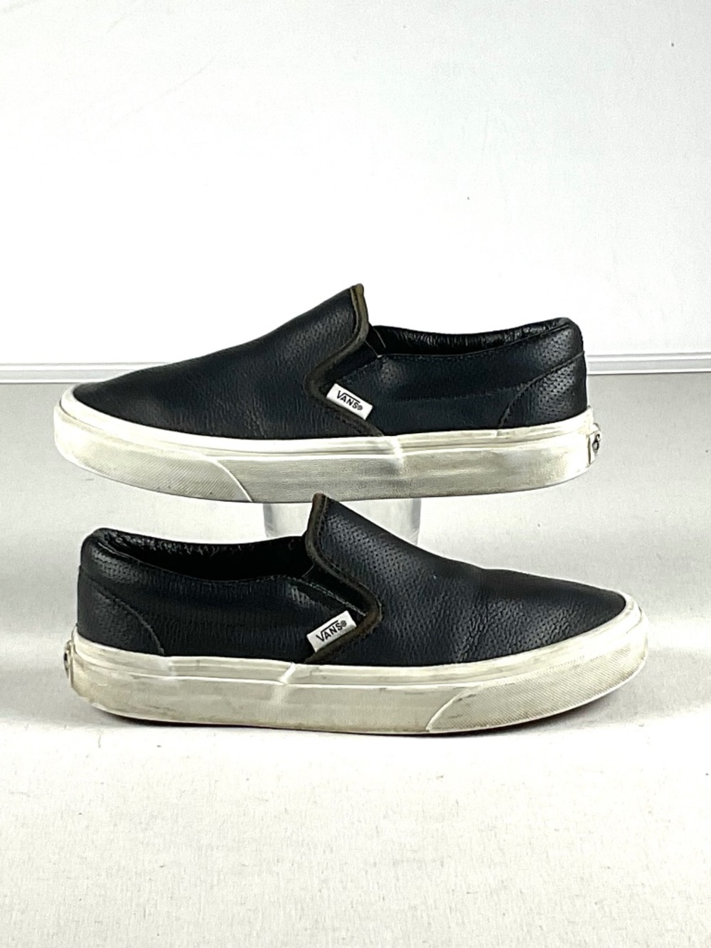 Vans Classic Slip-On Black Perforated Leather Sneakers Women's 8 / Men's 6.5